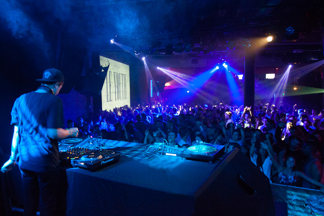 Le Youth Mezzanine San Francisco